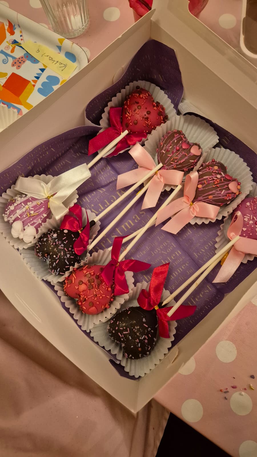 Cake Pop Kurs - Muttertags Edition - 08.05.2026 - 17:00 Uhr